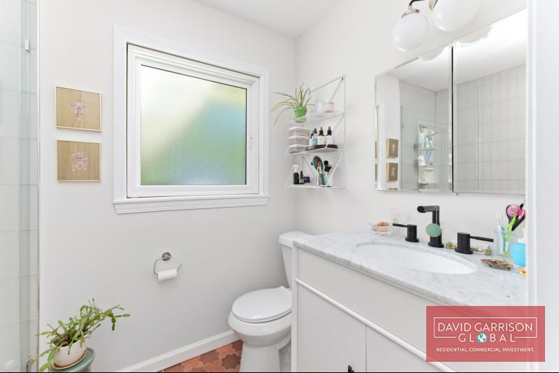 4330 Cascade Rd SW  Atlanta, GA 30331