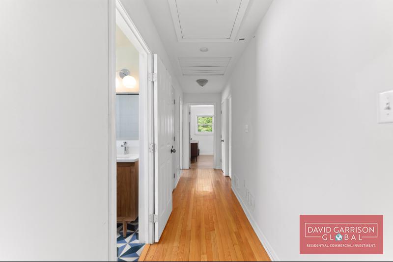 4330 Cascade Rd SW  Atlanta, GA 30331