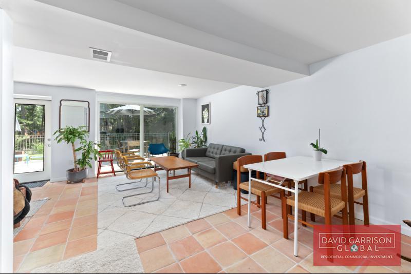 4330 Cascade Rd SW  Atlanta, GA 30331