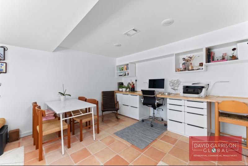 4330 Cascade Rd SW  Atlanta, GA 30331