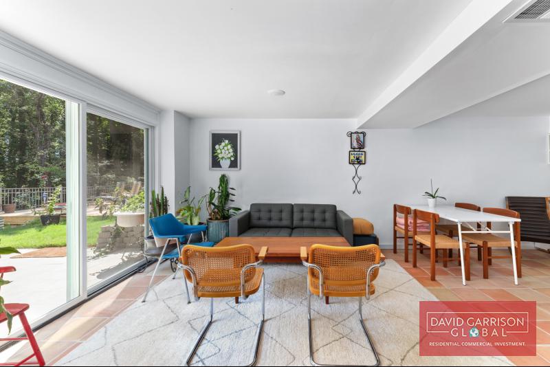 4330 Cascade Rd SW  Atlanta, GA 30331