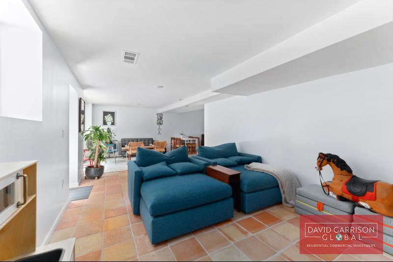 4330 Cascade Rd SW  Atlanta, GA 30331