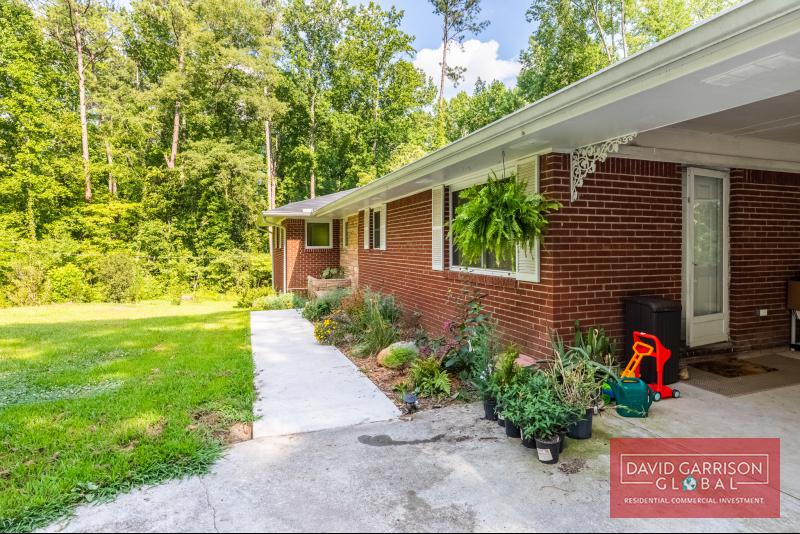 4330 Cascade Rd SW  Atlanta, GA 30331