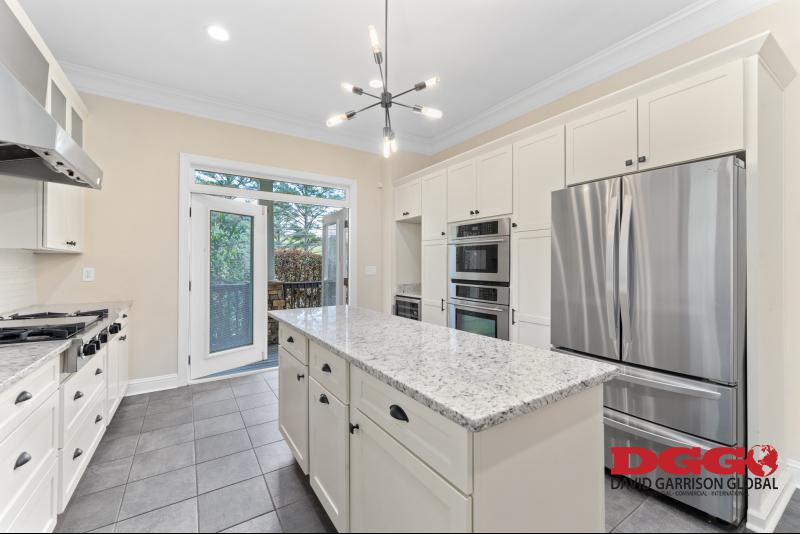 2174 Rugby Ave   College Park, GA 30337