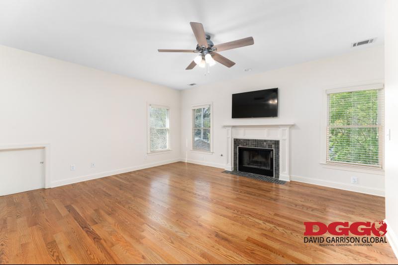 2174 Rugby Ave   College Park, GA 30337