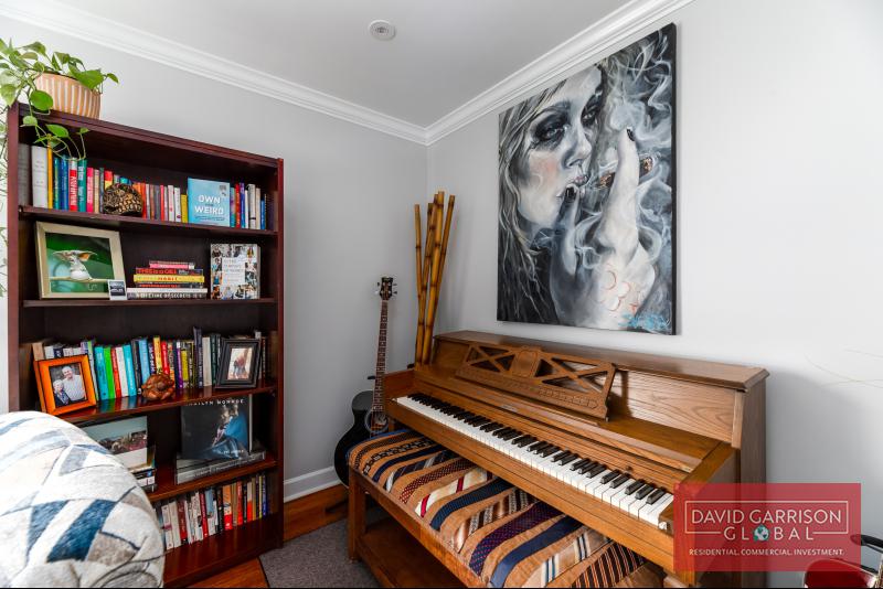 2296 Fraser Rd  Marietta, GA 30316