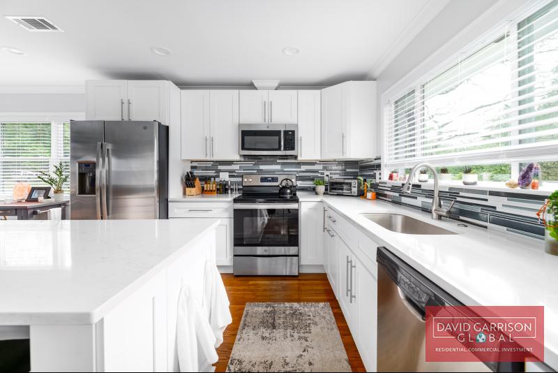 2296 Fraser Rd  Marietta, GA 30316