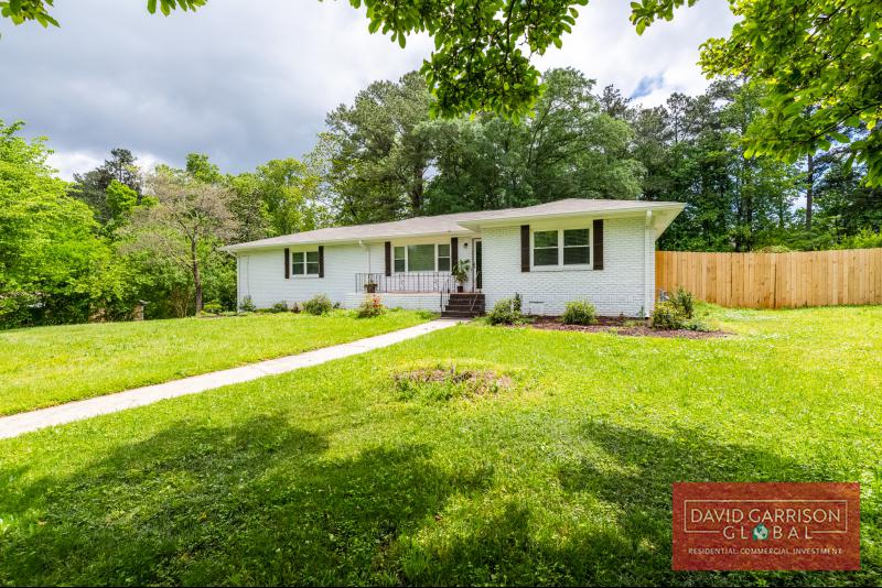 2296 Fraser Rd  Marietta, GA 30316