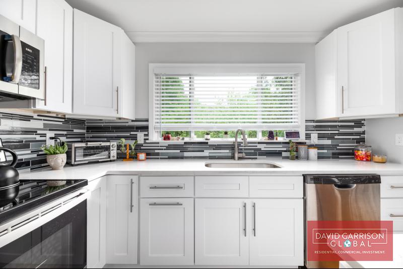 2296 Fraser Rd  Marietta, GA 30316