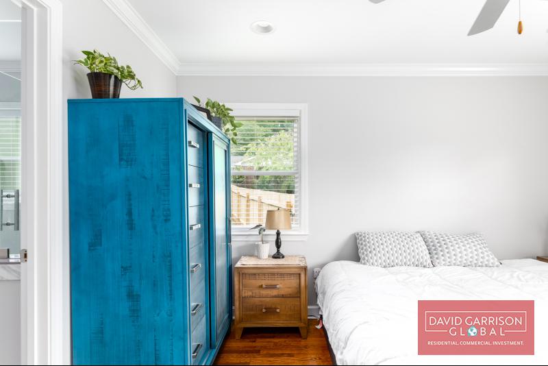 2296 Fraser Rd  Marietta, GA 30316