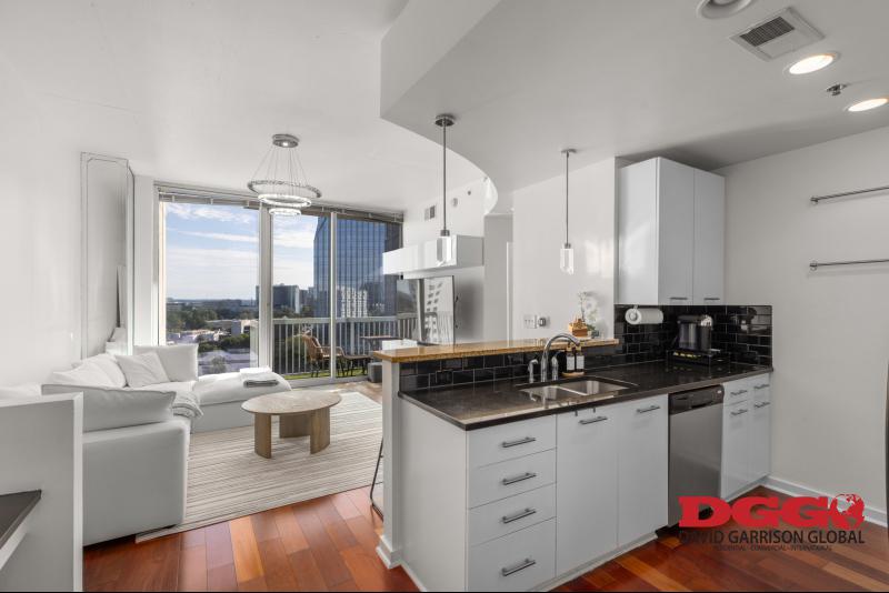 3324 Peachtree Road NE  Unit 1304 Atlanta, GA 30326